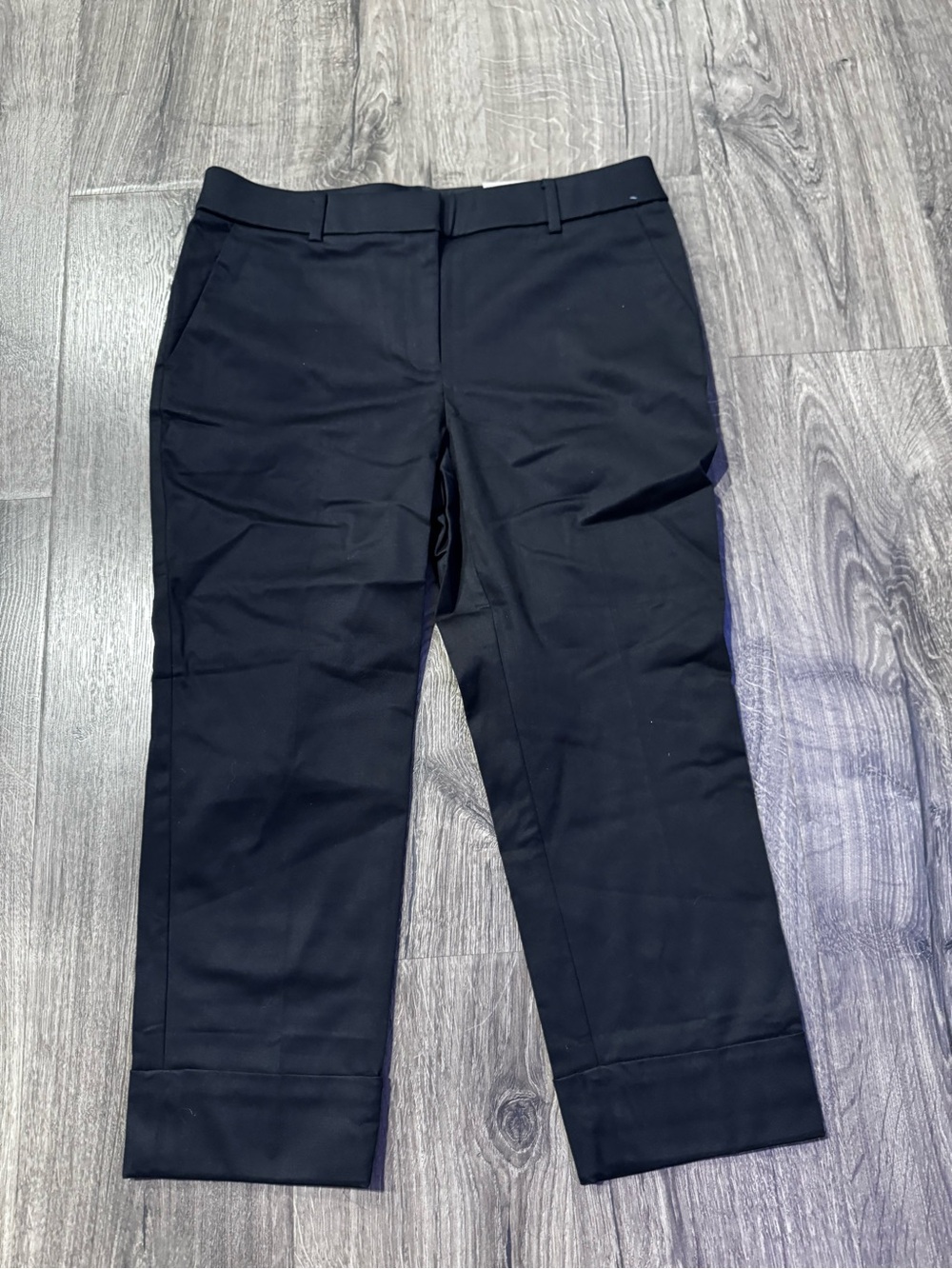 Chico's Black secret stretch straight leg pants capris size 6P petite new